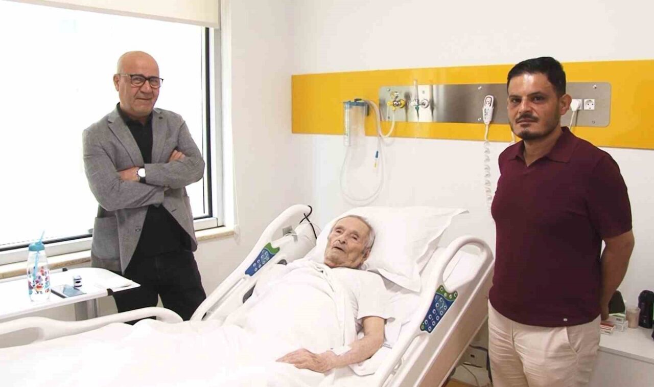 İsviçre’de üç kez bypass ameliyatı geçiren ve 2007 yılında kalp