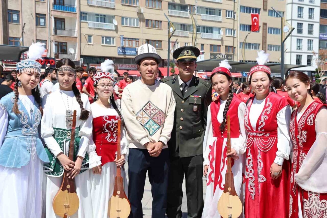Elazığ’da düzenlenen 19 Mayıs Gençlik ve Spor Fest etkinlikleri kapsamında