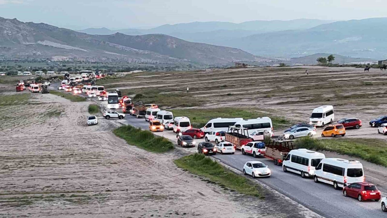 Nevşehir’de 19 Mayıs Atatürk’ü Anma, Gençlik ve Spor Bayramı’nda Kapadokya