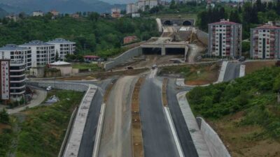 Trabzon’da yapımı devam eden ve Türkiye’nin en maliyetli şehir içi