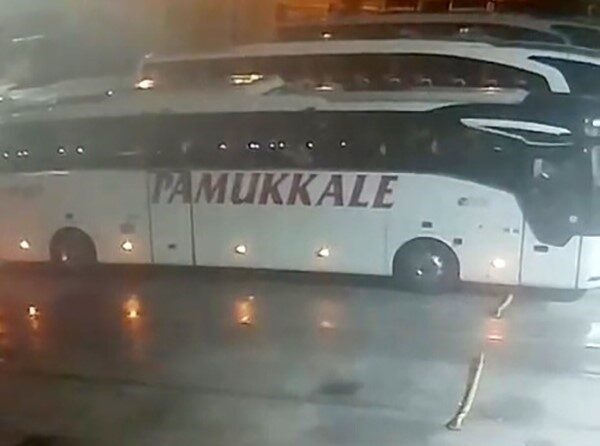 3 kişinin hayatını kaybettiği ve 26 kişinin yaralandığı kazaya karışan