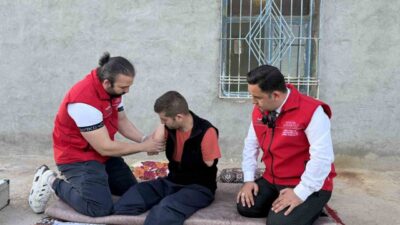 Şanlıurfa’nın Viranşehir ilçesinde geçirdiği iş kazasında iki kolunu ve iki