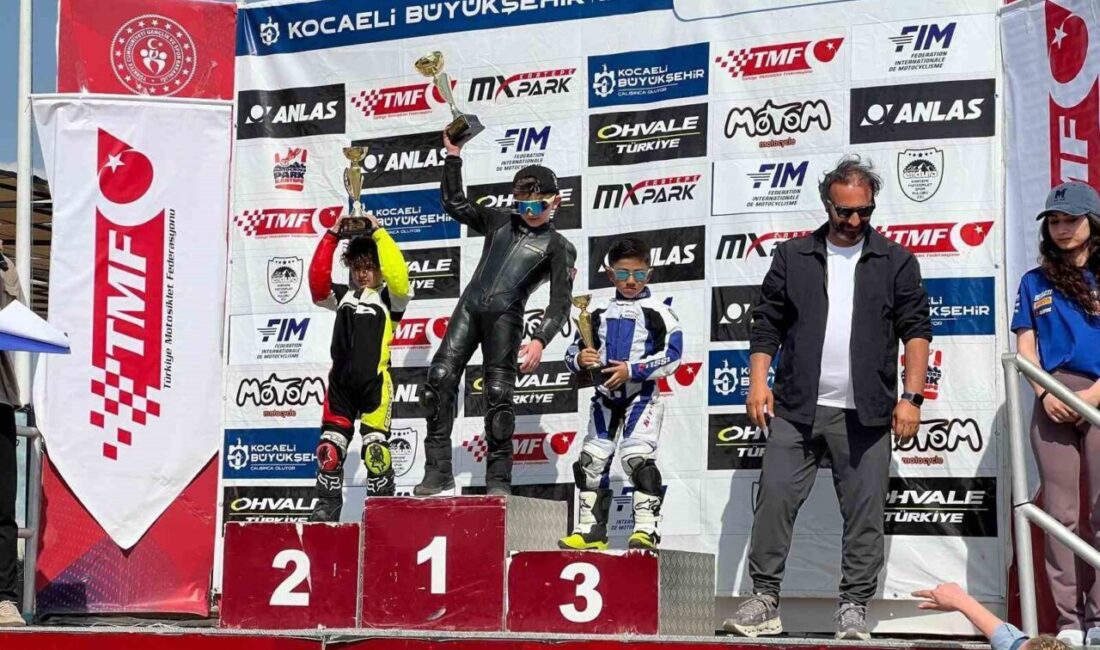 Eskişehir’den Türkiye Süpermoto ve Motomini Şampiyonası’na katılan 4 yaşındaki Atakan