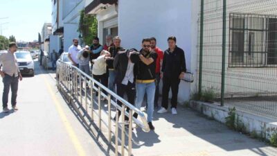 Adana’da bir avize dükkanında çalışan kişiyi başından ve göğsünden tabancayla