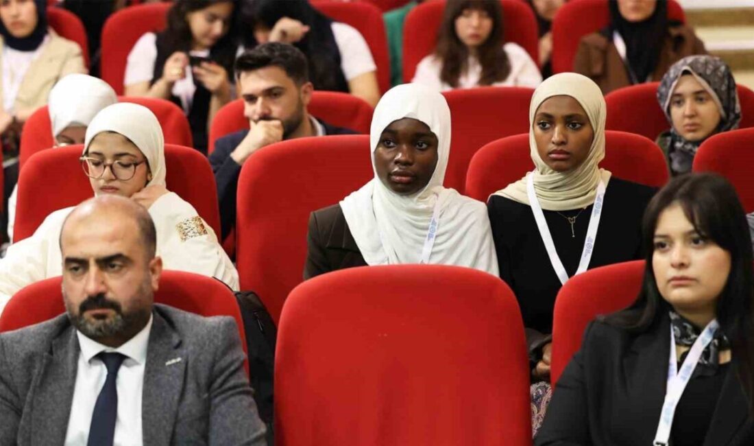 Gaziantep’te ilk kez düzenlenen ve uluslararası öğrenci diplomasisine yeni bir