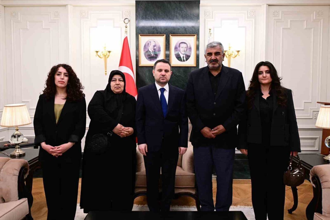Adalet Bakanı Akın Gürlek, Van Gölü kıyısında cansız bedeni bulunan