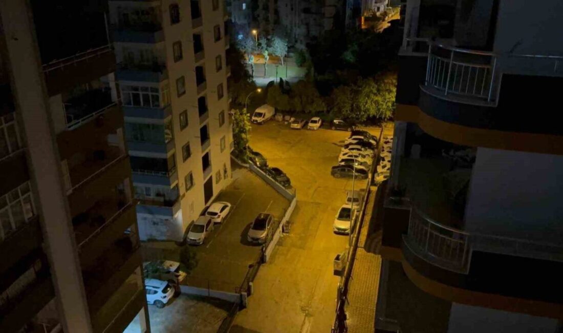 Adana’nın Saimbeyli ilçesinde 4.9 büyüklüğünde deprem meydana geldi. AFAD verilerine