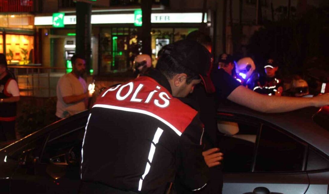 Adana’da bayram denetimleri kapsamında gerçekleştirilen “Huzur ve Güven” uygulamasında, çeşitli