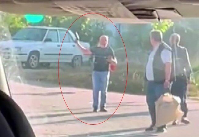 Adana’da silahla etrafa rastgele ateş açtığı öne sürülen şahıs, polis