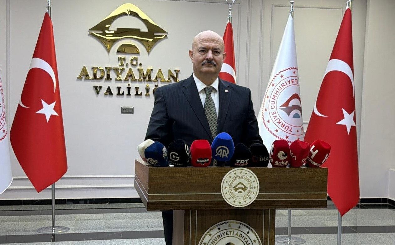 Cumhurbaşkanlığı kararnamesiyle yapılan yeni atamalar kapsamında Adıyaman’a atanan Vali Abdullah