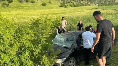 Adıyaman’ın Gölbaşı ilçesinde iki otomobilin kafa kafaya çarpışması sonucu 4