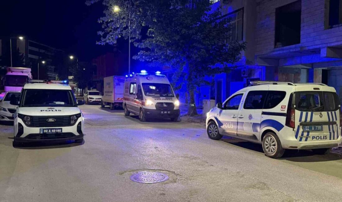Adıyaman’da bir kişi kendini asarak hayatına son verdi. Edinilen bilgilere