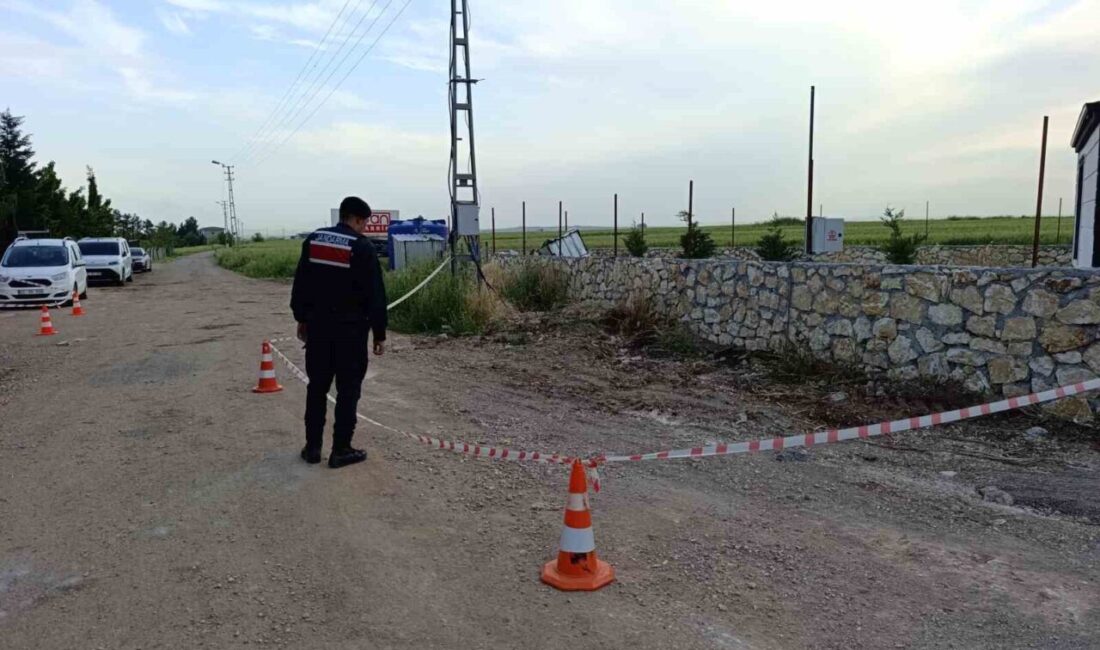 Adıyaman’da iki grup arasında çıkan silahlı kavgada 3 kişi yaralandı.