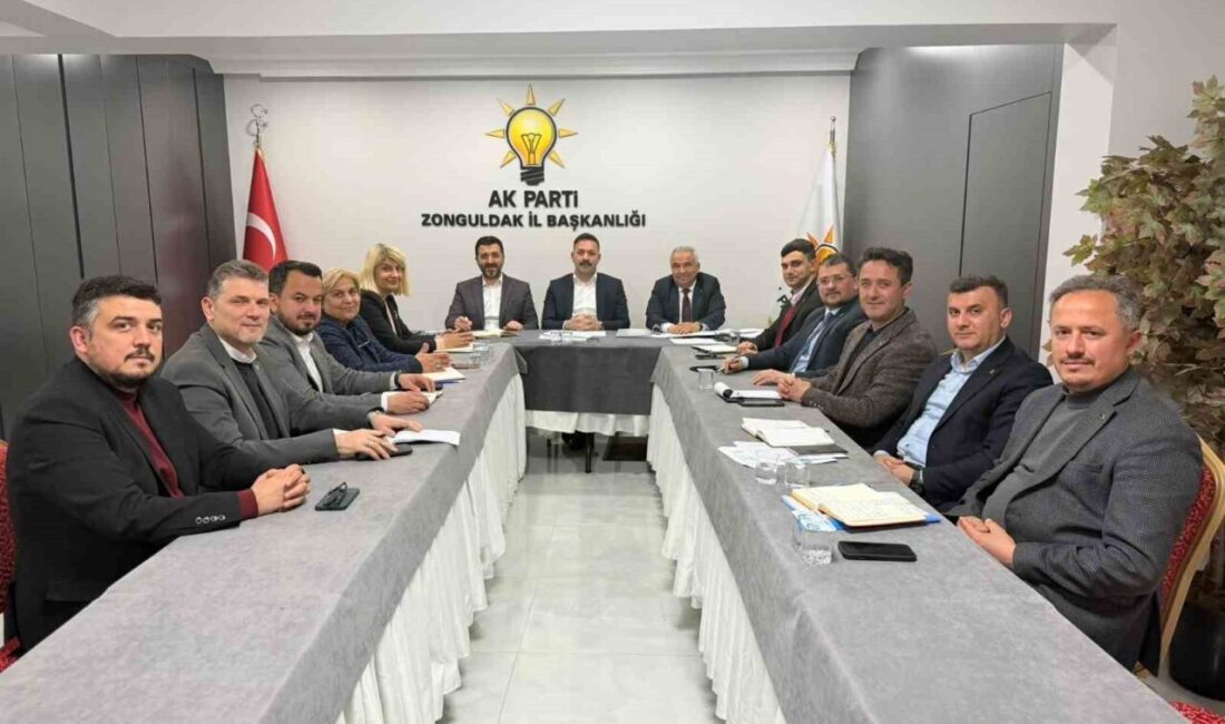 AK Parti Zonguldak İl Başkanlığı’nda değerlendirme toplantısı gerçekleştirildi. AK Parti