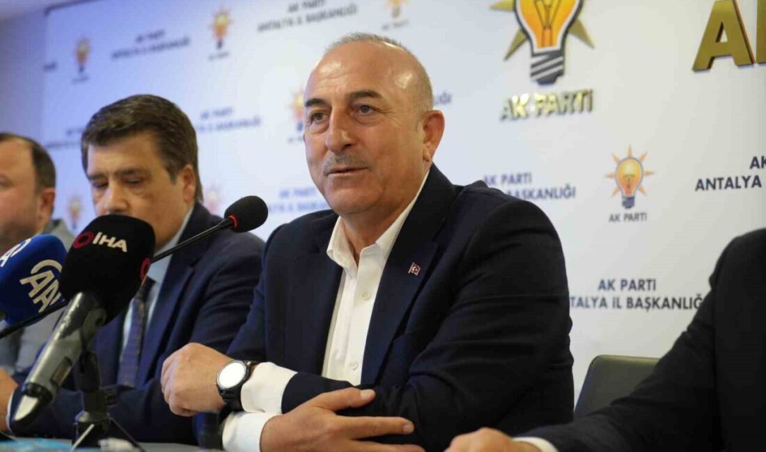 Antalya’da CHP’den AK Parti’ye geçen Serik Belediye Başkanı Kadir Kumbul