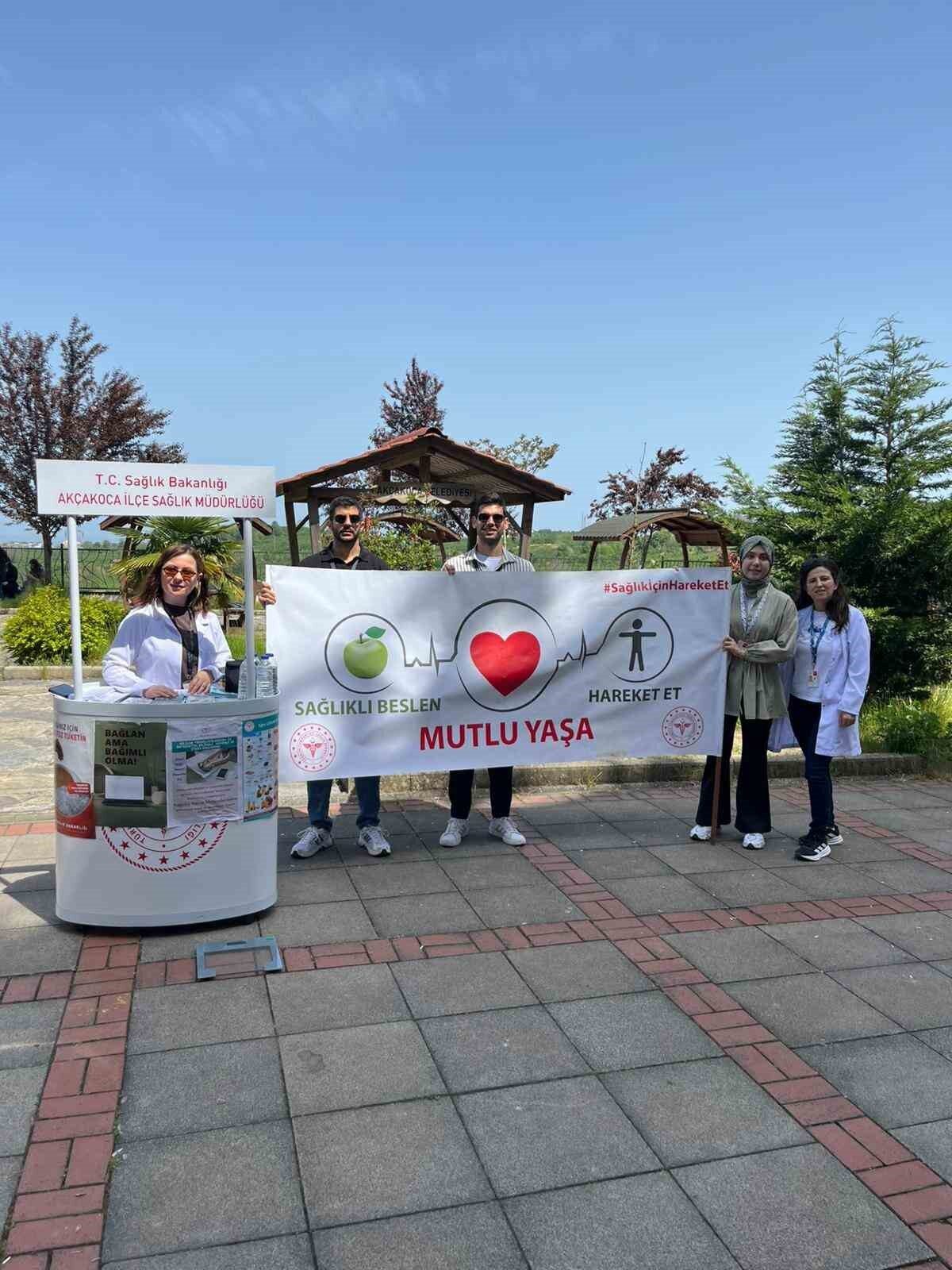 DÜZCE (İHA) – Düzce Üniversitesi Akçakoca Yerleşkesi’nde düzenlenen Bahar Şenlikleri’nde