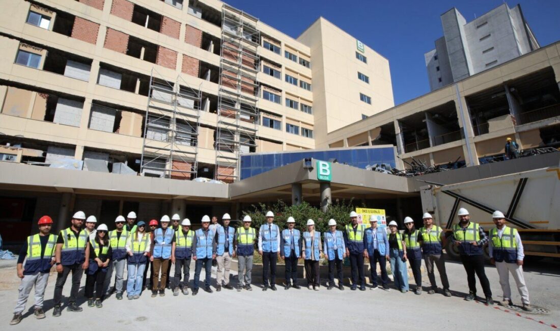 Akdeniz Üniversitesi Hastanesi yeni binasında inşaat çalışmaları hız kesmeden devam