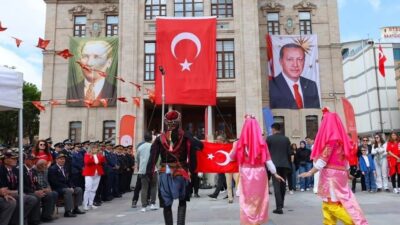 Aksaray’da 19 Mayıs Atatürk’ü Anma Gençlik ve Spor Bayramı törenlerle