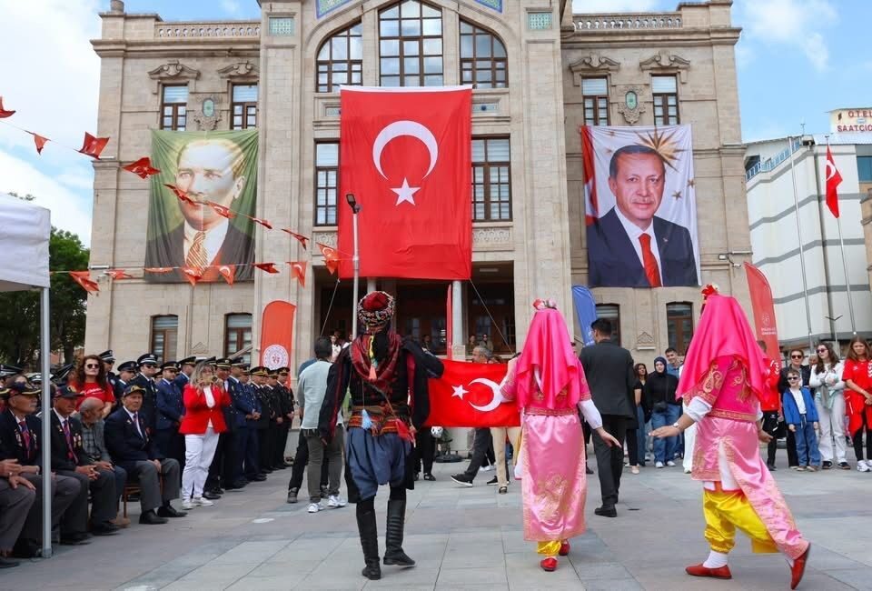 Aksaray’da 19 Mayıs Atatürk’ü Anma Gençlik ve Spor Bayramı törenlerle