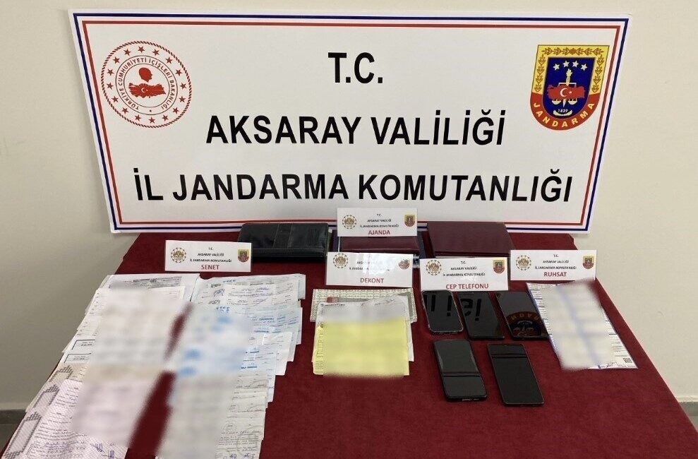 Aksaray’da tefecilere yönelik operasyon düzenleyen jandarma 4 şahsı yakalayarak gözaltına
