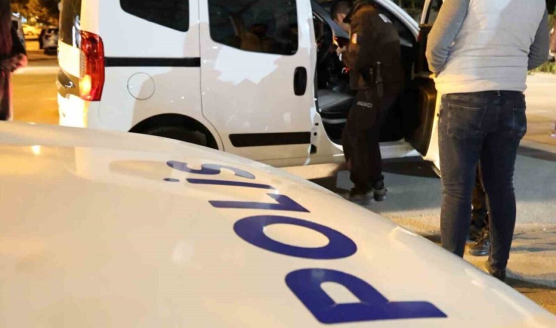 Aksaray’da asayiş, trafik ve bekçiler tarafından yapılan şok uygulamada tüm