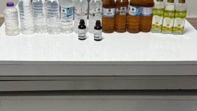 Konya’nın Akşehir ilçesinde polis ekiplerince düzenlenen operasyonda sahte ve kaçak