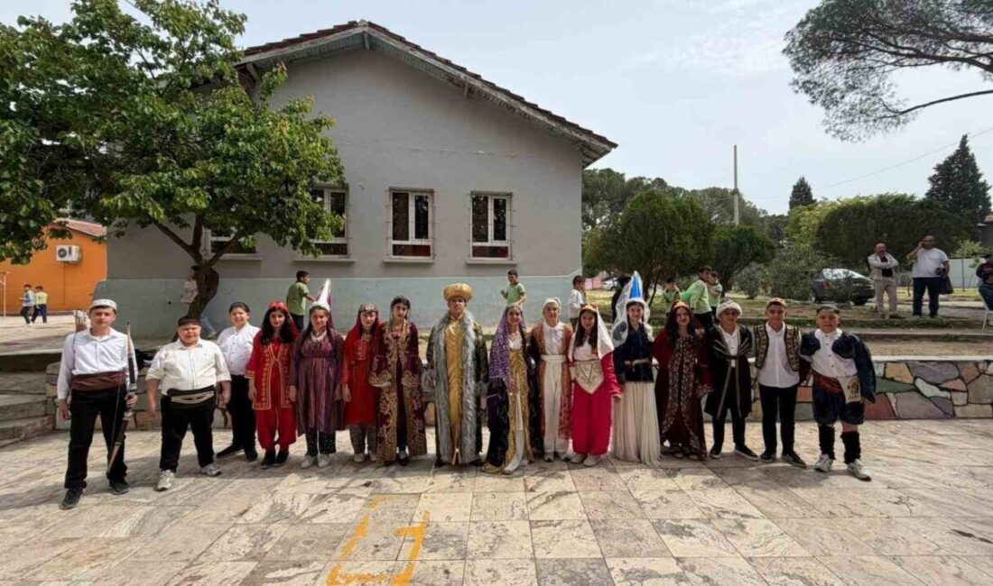 MANİSA (İHA) – Manisa’nın Alaşehir ilçesine bağlı Killik Mahallesi’nde, Ramazan