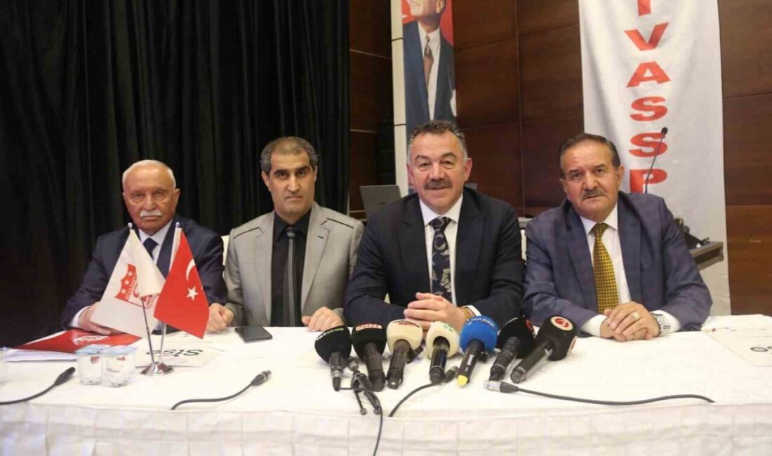 Sivasspor’da olağan genel kurulda başkan adayı çıkmaması üzerine kulüp divan
