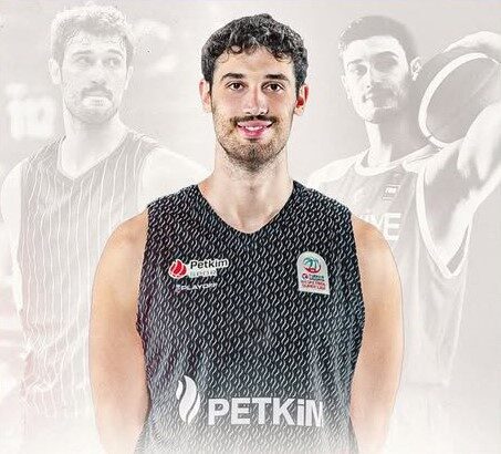 Türkiye Sigorta Basketbol Süper Ligi ekiplerinden İzmir temsilcisi Aliağa Petkimspor,