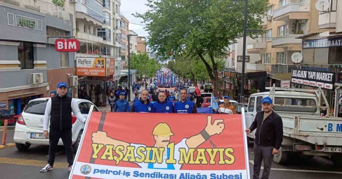 Aliağa’da 1 Mayıs Emek ve Dayanışma Günü, yağmurlu havaya rağmen