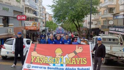 Aliağa’da 1 Mayıs Emek ve Dayanışma Günü, yağmurlu havaya rağmen