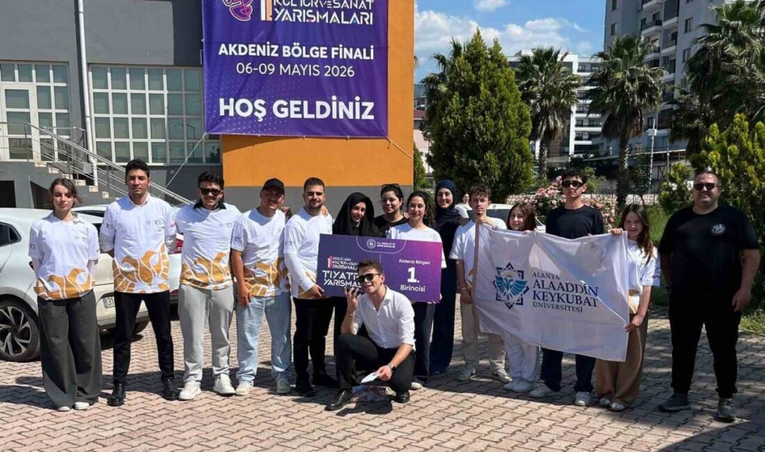 Alanya Alaaddin Keykubat Üniversitesi (ALKÜ) Tiyatro Topluluğu, tarafından sahnelenen “Nasılsın?”