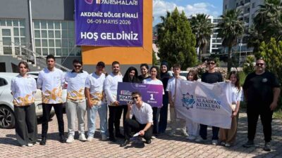 Alanya Alaaddin Keykubat Üniversitesi (ALKÜ) Tiyatro Topluluğu, tarafından sahnelenen “Nasılsın?”