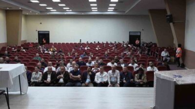 Altay’da yapılan genel kurulda yönetime aday çıkmazken, başkanlık seçimi ileri