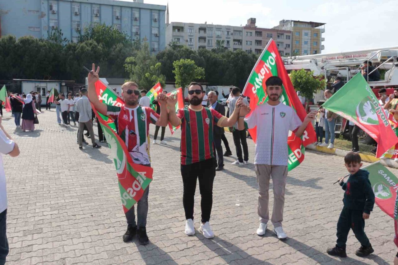 Amed Sportif Faaliyetler’in, Trendyol Süper Lig’e yükselmesi, Şırnak’ın Cizre ilçesinde