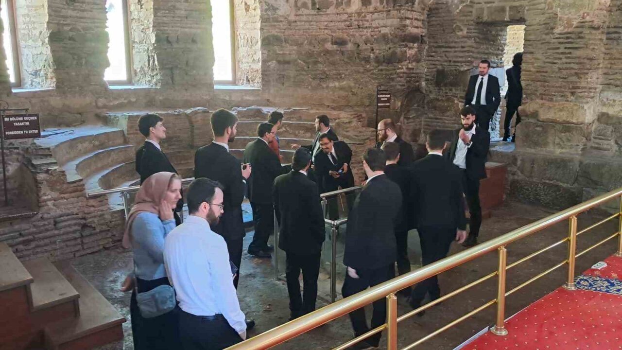 Amerikalı papazlar, İznik Ayasofyası başta olmak üzere İznik’in tarihi ve