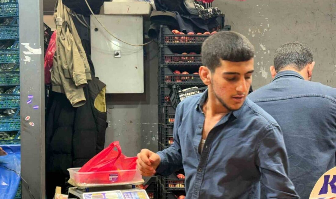 Kurban Bayramına sayılı günler kala alışverişe çıkan Ankaralıların tercihlerinden biri