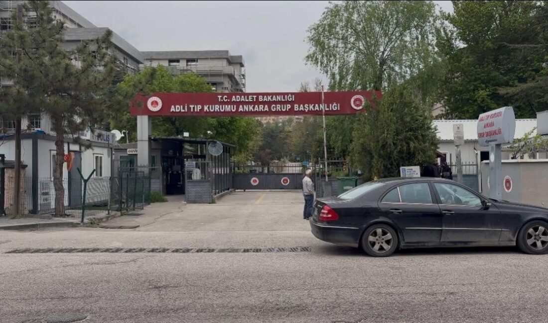 Ankara’da meydana gelen kazada kamyonun altında kalarak hayatını kaybeden 2