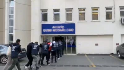 Ankara’da, sürücülere araçlarını koruduklarını öne sürerek haksız kazanç sağlayan ve