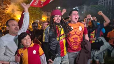 Karayip Korsanları karakteri Jack Sparrow’a olan benzerliğiyle dikkat çeken Ankaralı