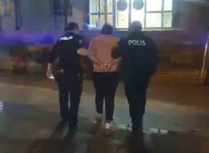 Hatay’ın Antakya ilçesinde aranan şahıslara yönelik yapılan çalışmada hırsızlık suçundan