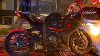 Arnavutköy’de yunus polislerinin dikkati sayesinde uyuşturucu madde, ruhsatsız tabanca ve