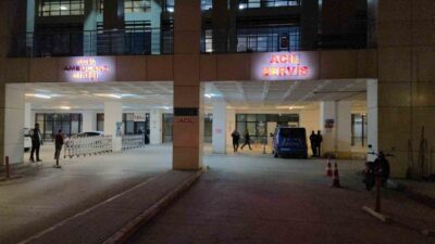 Edirne’de Hamzabeyli Sınır Kapısı’nda tampon bölgede askeri aracın gümrük peronlarının