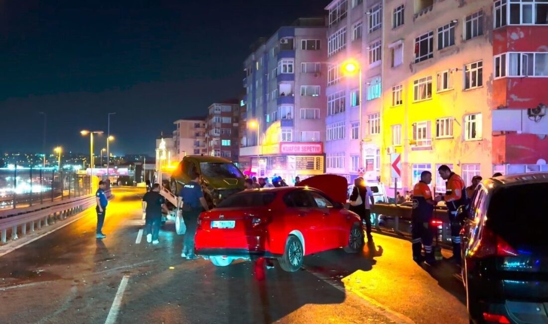 Avcılar D-100 kara yolunda, yol ortasında arıza yapan araca arkadan