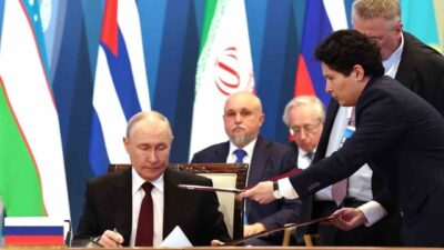 Kazakistan Cumhurbaşkanı Kasım Cömert Tokayev, Rusya, Belarus, Ermenistan, Özbekistan ve