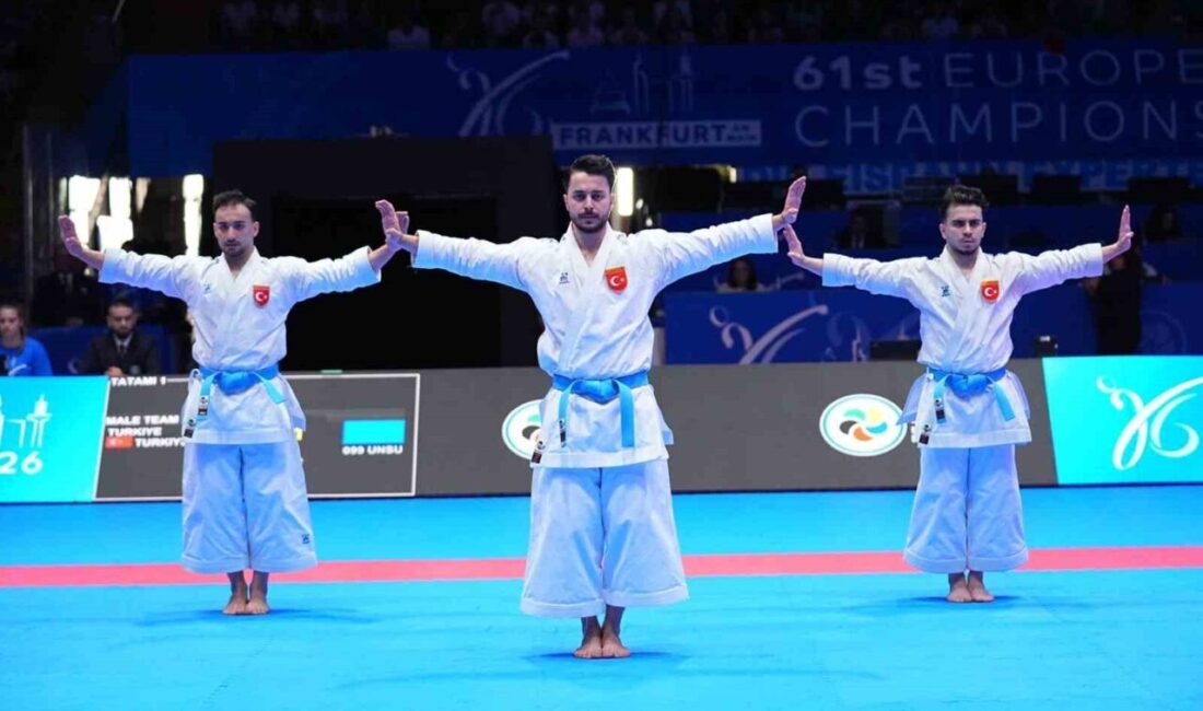 Büyükler Avrupa Karate Şampiyonası’nda Türkiye, erkek takım katada gümüş madalya