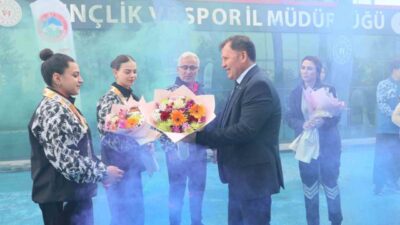 Macaristan’ın başkenti Budapeşte’de düzenlenen 2026 Avrupa Bilek Güreşi Şampiyonası’ndan ’Şampiyonluk’