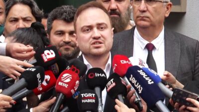 İstinaf kararını tebliğ etmek üzere Kemal Kılıçdaroğlu’nun ofisine gelen Ankara