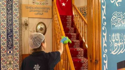 Aydın Büyükşehir Belediyesi, Kurban Bayramı öncesi ibadethanelerde temizlik çalışmalarına devam