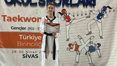 Aydın Lisesi öğrencisi Naile Nur Özfidan, tekvando alanında elde ettiği